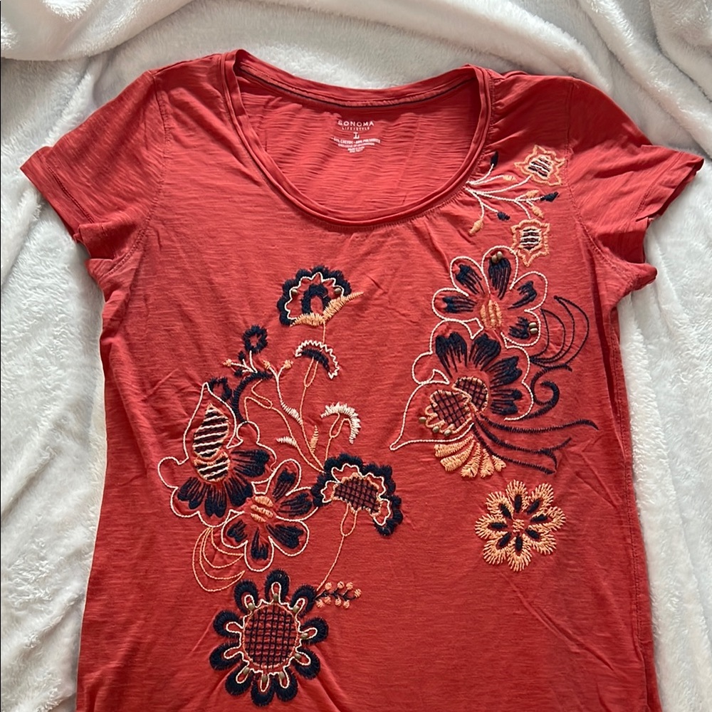Sonoma Red Short-Sleeve Tee with Navy and Gold Floral Embroidery